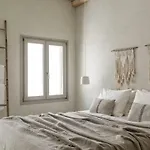 Giacomo Home By Rocks Estates