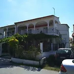 Grigorios Apartments