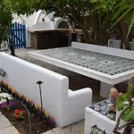 Clio'S Beach House