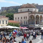 Monastiraki Flea Market & Metro Station Appartment