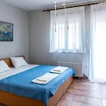 Next To The Sea - Apartment