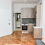 Modern Apartment At Exarchia 1 Bed 2 Pers