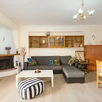Big Modern Center Apartment, Balcony And Parking