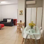 Stemma Superior Luxury Apartment