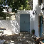 Charming Leros Hideaway | Serenity & Privacy