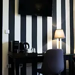 Athens Edition Guesthouse