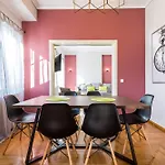 3 Bedroom Apartment With Big Balconies In Pagrati