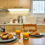 Acropolis Museum Apartment