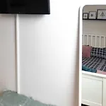 Cozy Studio In The Center Of Athens