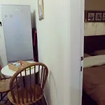 Cozy Apartment In Koukaki