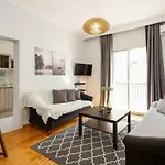 Upscale And Spacious 3Br Home