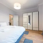Syntagma Square Parliament Apartment