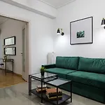 Hip & Stylish Flat In The City Center
