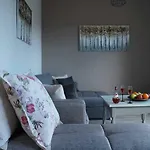 Ingreen Apartment