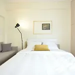 Live As A Greek In Artemis Apartment