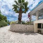 Violet Luxury Villa