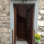 Dameli