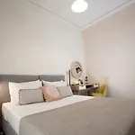 Hellona House ,Sunny And Cozy Apartment'S