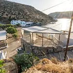 Poudas House