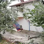 House With Dreamy View Volos Agria