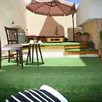 Little Yard Studios & Apartments #5 Budget Studio