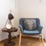 1 Km From The Acropolis 1 Bedroom Apt Netflix And Washing Machine