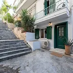 Live Like A Local Next To Acropolis/Vegan Friendly