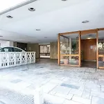 Stadium 1Bdr Hiend Quiet Flat Top Location
