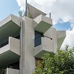 Zoia House The Hill No.5