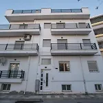 101 Τriantafyllidi