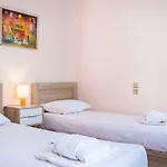 3 Bedroom Apartment In Acropolis Area