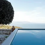 Seaview Salty Villa