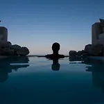 Art Villa Exogonia Santorini