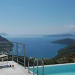 Forum Villas Deluxe 3 Bedroom Villa Sea Views