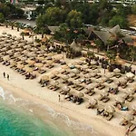La Vie En Rose Studio,Close To Beach, Paleo Faliro