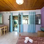 Anesis Apartments