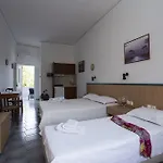 Romani Studios Perissa