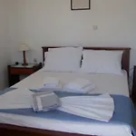 Despinas Rooms And Apartments