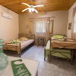 Villa Dimitris Apartments And Studios