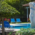 Villa Dimitris Apartments And Studios