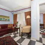 Enavlion Batagianni Hotel