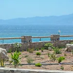 Naxos Luxury Villas