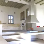 Luxurious 3-Bedroom Villa And Guest House Overlooking The Aegean Sunse