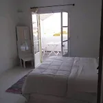 Thalassitra Private Pool Suites & Spa