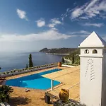 Villa Artisti Marathon