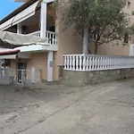 Anthi Apartment