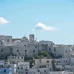Tzina Jo Suite
