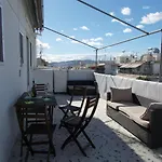 Jorgoshouse