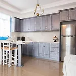 Poseidon Luxury Apartment