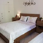 Vasiliki'S Home Under The Kalamata Castle